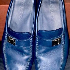 Mens Louis Vuitton Leather Loafers